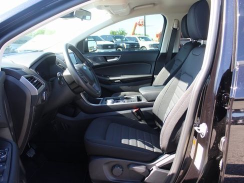 New 2024 Ford Edge SE image 7