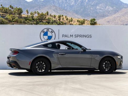 Used 2024 Ford Mustang GT RWD image 5