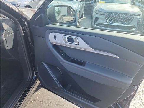 New 2026 Ford Explorer Active image 23