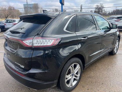 Used 2015 Ford Edge Titanium image 4
