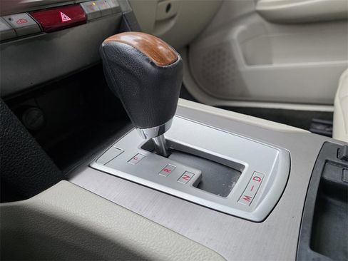 Used 2013 Subaru Outback 3.6R Limited w/ Moonroof Pkg image 20