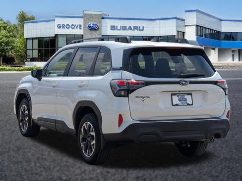 Used 2026 Subaru Forester Premium AWD/4WD image 5