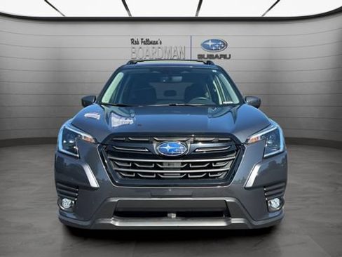 Used 2024 Subaru Forester Premium AWD/4WD image 12