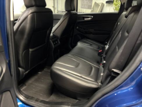 Used 2020 Ford Edge Titanium w/ Class II Trailer Tow Package AWD/4WD image 28