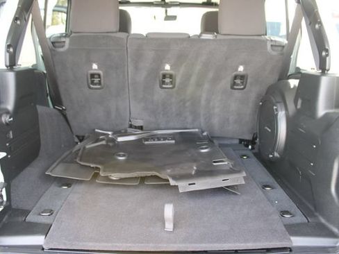 Used 2023 Jeep Wrangler Unlimited Sport AWD/4WD image 48