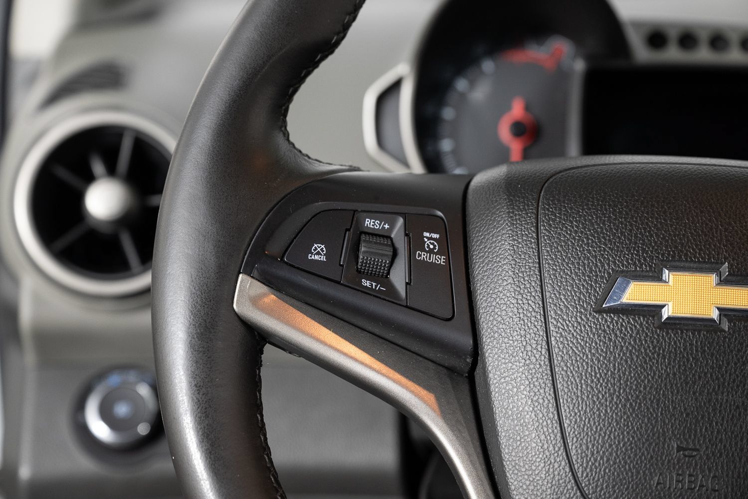 Used 2015 Chevrolet Sonic LTZ FWD image 30