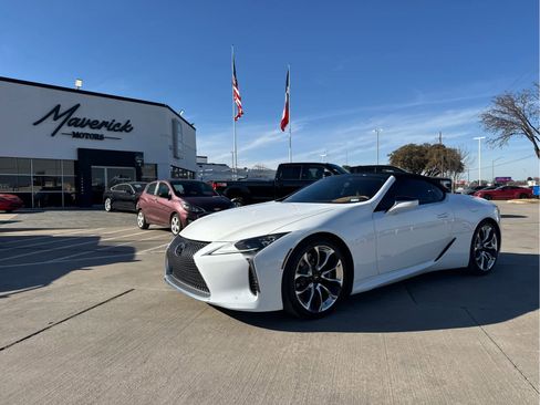 Used 2023 Lexus LC 500 Convertible image 1