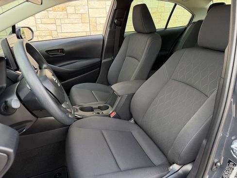 Used 2026 Toyota Corolla LE FWD image 24