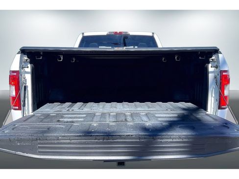Used 2019 Ford F150 XLT w/ Trailer Tow Package AWD/4WD image 7