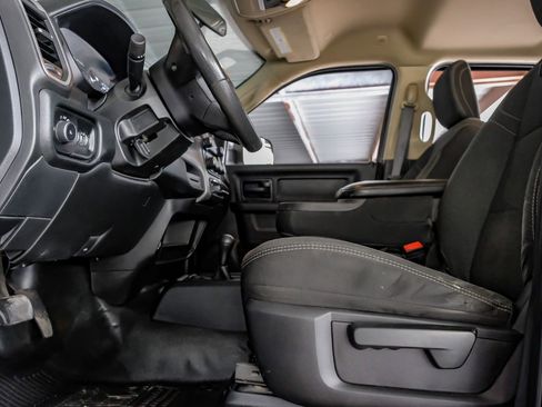 Used 2020 RAM 3500 Tradesman image 31