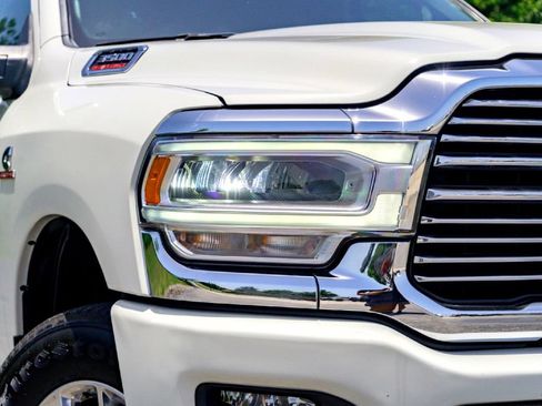 Used 2024 RAM 3500 Laramie AWD/4WD image 4