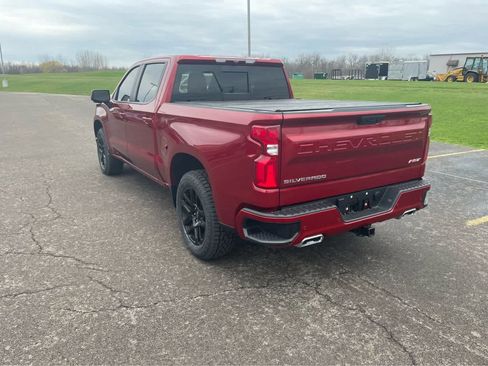 Used 2024 Chevrolet Silverado 1500 RST AWD/4WD image 7