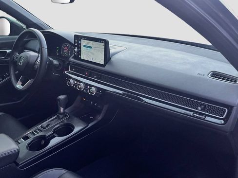 Used 2025 Honda Civic Sport Touring image 32