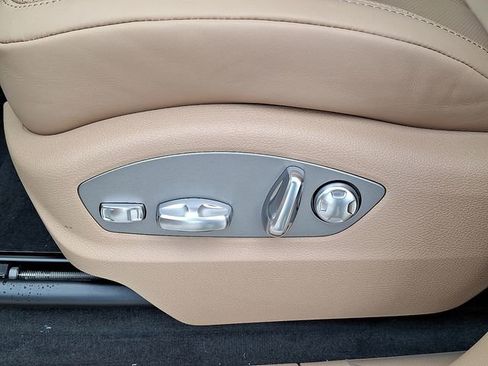 New 2026 Porsche Macan S AWD/4WD image 16