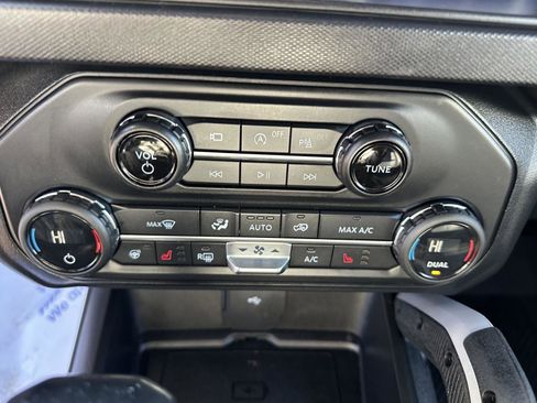 Used 2021 Ford Bronco First Edition image 18