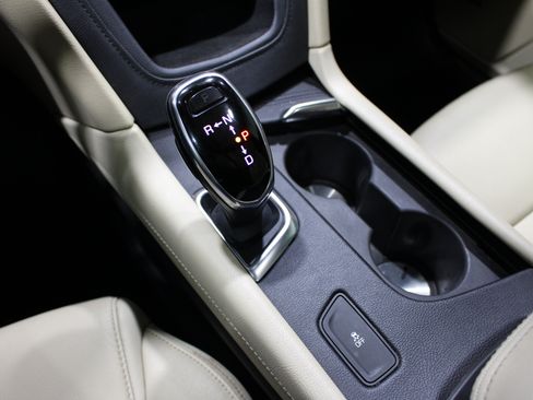 Used 2019 Cadillac XT5 Luxury FWD image 21