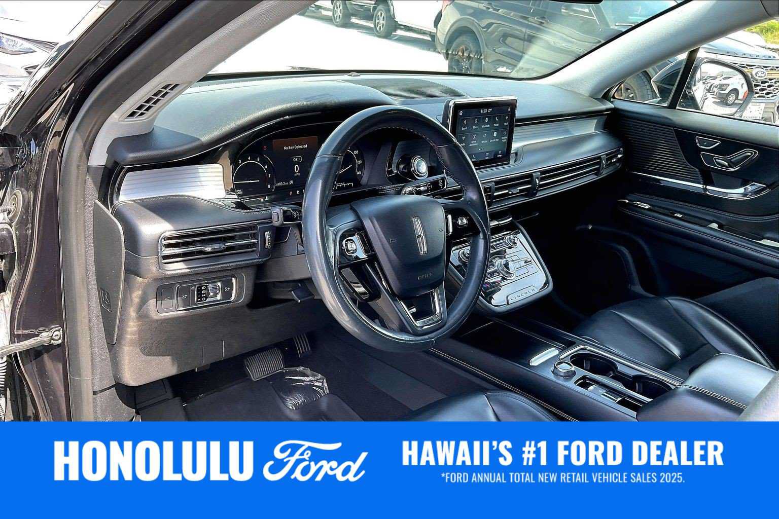Used 2021 Lincoln Corsair FWD w/ Towing Package I image 2