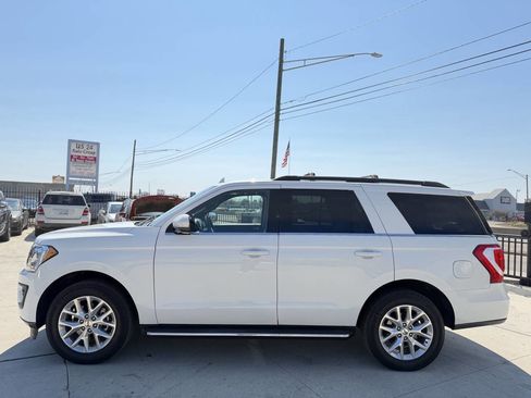 Used 2021 Ford Expedition XLT image 4