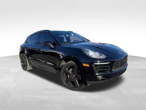 Used 2018 Porsche Macan image 1