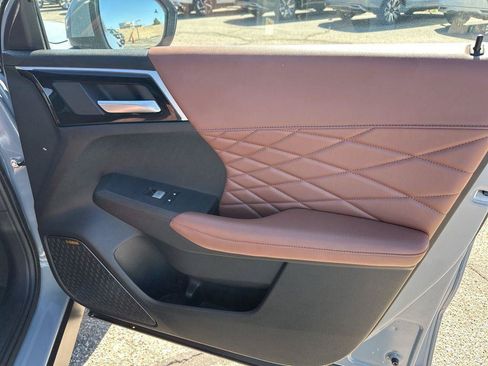 Used 2025 Mitsubishi Outlander SEL AWD/4WD image 27