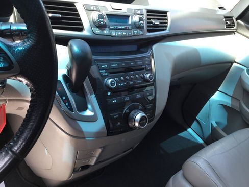 Used 2012 Honda Odyssey Touring image 19