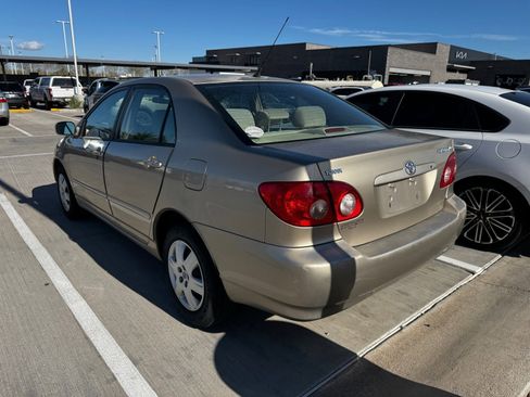 Used 2006 Toyota Corolla LE image 3
