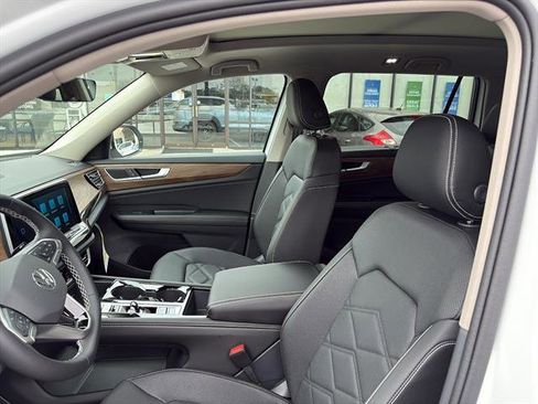 New 2026 Volkswagen Atlas SE FWD image 15