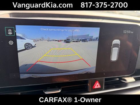 Certified 2025 Kia Carnival EX image 21