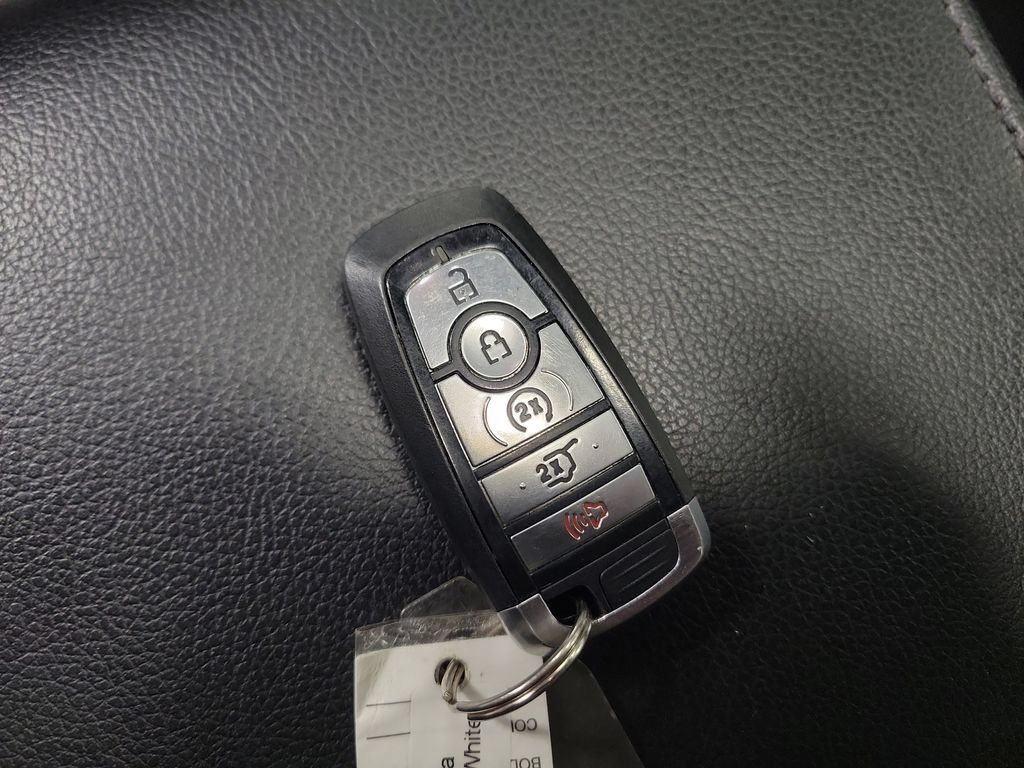 Used 2021 Ford Expedition XLT AWD/4WD image 22