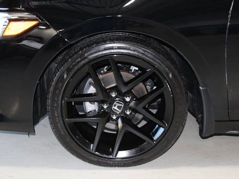 Certified 2024 Honda Civic Sport image 5