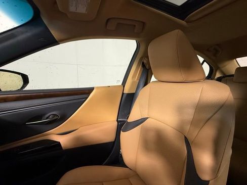 New 2025 Lexus ES 350 w/ Premium Package image 20