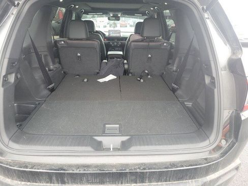 Used 2024 Honda Pilot TrailSport image 6