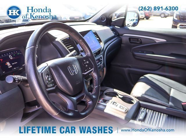 Used 2023 Honda Passport TrailSport image 11