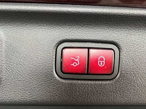 Certified 2023 Mercedes-Benz S 580 4MATIC Sedan image 16