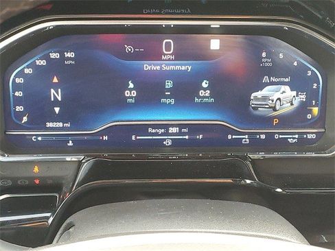 Certified 2022 Chevrolet Silverado 1500 High Country w/ High Country Premium Package image 21