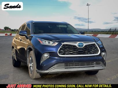 Used 2020 Toyota Highlander XLE