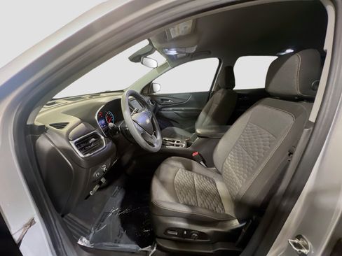 Used 2021 Chevrolet Equinox LT FWD image 14