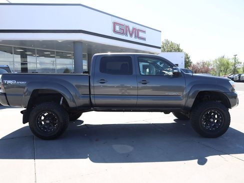 Used 2015 Toyota Tacoma 4x4 Double Cab image 7