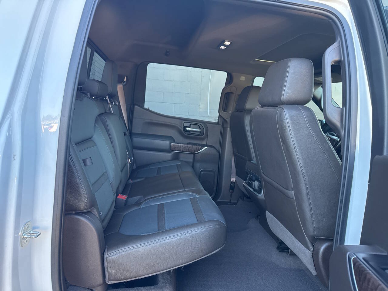 Used 2019 GMC Sierra 1500 Denali AWD/4WD image 23