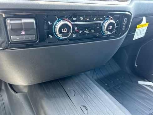New 2026 GMC Sierra 1500 Elevation w/ Elevation Select Package AWD/4WD image 29