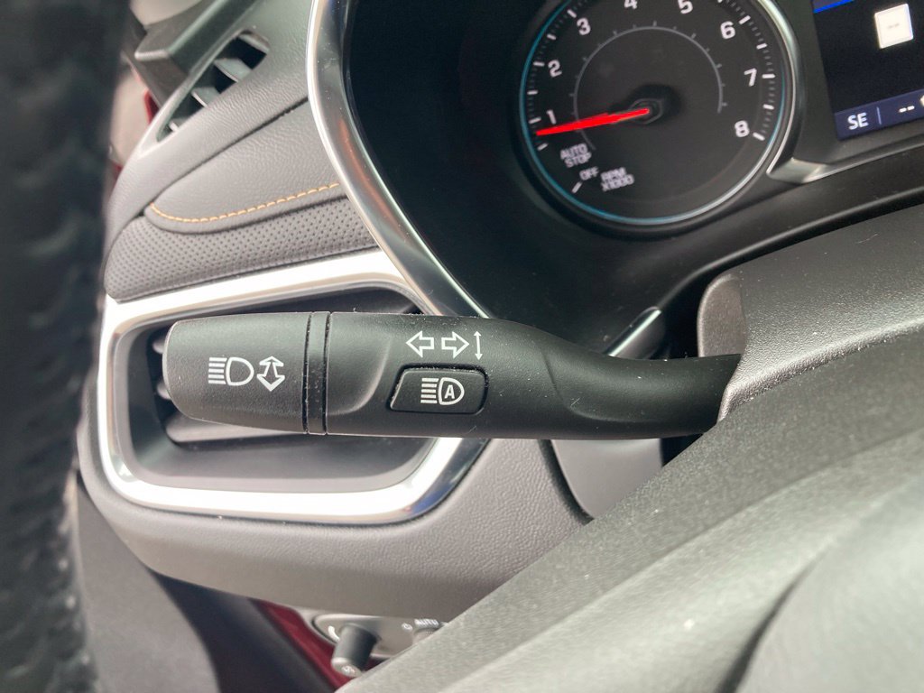 Used 2022 Chevrolet Equinox Premier AWD/4WD image 18