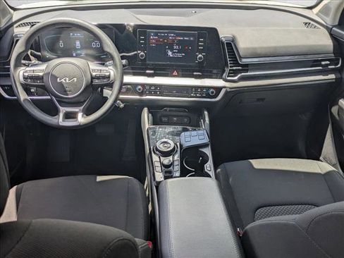 Used 2023 Kia Sportage LX FWD image 17