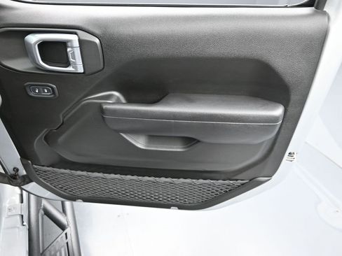 Certified 2024 Jeep Wrangler Sport S image 14