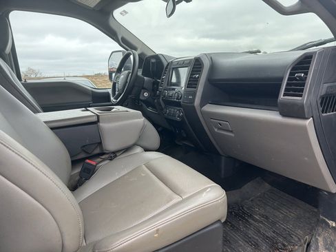 Used 2022 Ford F250 XL w/ STX Appearance Package image 13