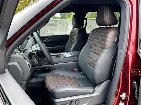 New 2026 Nissan Armada Platinum image 15