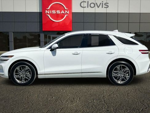 Used 2025 Genesis GV70 2.5T AWD/4WD image 6