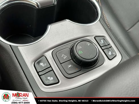 Used 2024 GMC Terrain AT4 w/ LPO, Floor Liner Package AWD/4WD image 29
