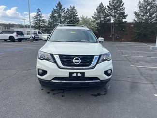 Used 2020 Nissan Pathfinder Platinum video 2