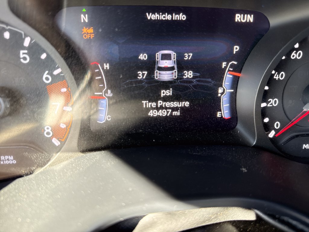 Used 2025 Jeep Compass Limited AWD/4WD image 16