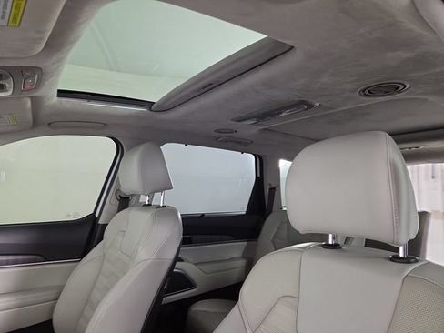 Certified 2024 Kia Telluride SX Prestige AWD/4WD image 31
